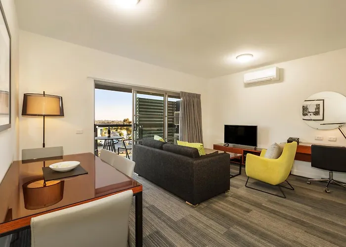 Quest Melbourne AirportAirport Hotel